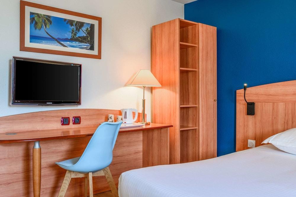 Comfort Hotel Évreux Екстериор снимка