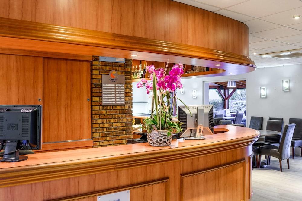 Comfort Hotel Évreux Екстериор снимка
